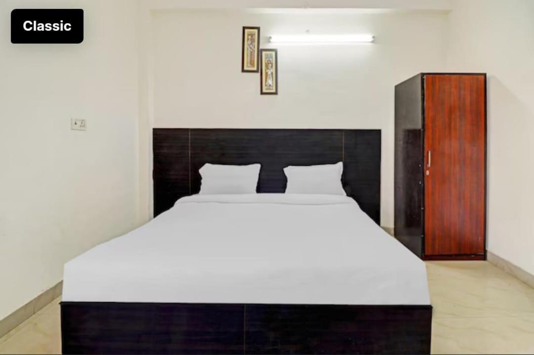 Hotel Olive Tree อัครา ภายนอก รูปภาพ